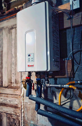 https://carinehotwater.com.au/uploads/2025/06/thermostatic-water-systems-43287.jpg